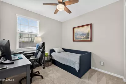 10218 W Piccadilly Road, Avondale, AZ 85392 - Photo 15