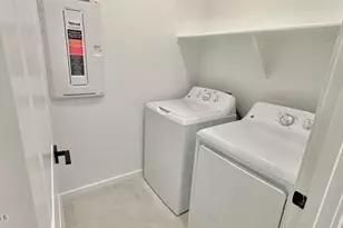 22376 W Monona Ln, Surprise, AZ 85387 - Photo 9