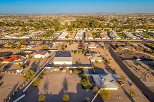 11138 W Hatcher Rd, Sun City, AZ 85351 - Photo 61