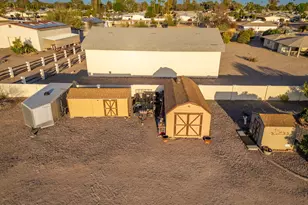 11138 W Hatcher Rd, Sun City, AZ 85351 - Photo 57