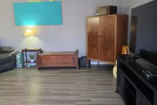 6942 W Olive Ave, Peoria, AZ 85345 - Photo 7