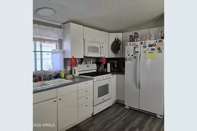 6942 W Olive Avenue #108, Peoria, AZ 85345 - Photo 11