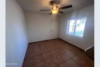 526 S Mesa Drive, Mesa, AZ 85210 - Photo 5