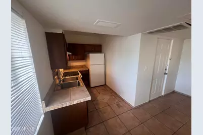 526 S Mesa Drive, Mesa, AZ 85210 - Photo 17