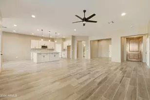 40408 N 2nd Dr, Phoenix, AZ 85086 - Photo 11