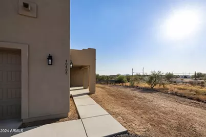 40408 N 2nd Drive, Phoenix, AZ 85086 - Photo 9