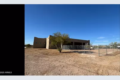 40408 N 2nd Drive, Phoenix, AZ 85086 - Photo 39