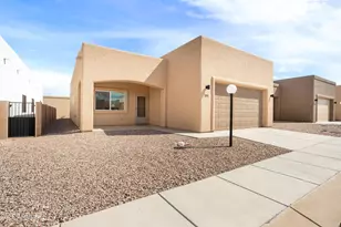 293 S Meadowood Ln, Sierra Vista, AZ 85635 - Photo 1
