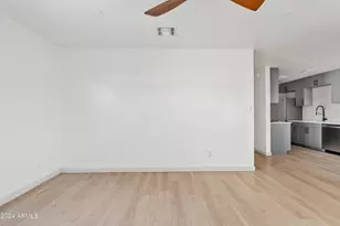 4034 E Moreland St, Phoenix, AZ 85008 - Photo 7