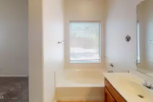 483 W Encinas St, Gilbert, AZ 85233 - Photo 7