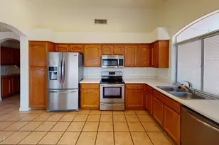 483 W Encinas St, Gilbert, AZ 85233 - Photo 3