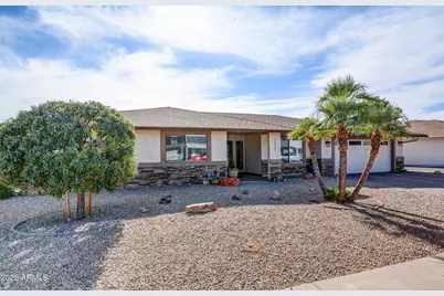 20037 N Welk Drive, Sun City, AZ 85373 - Photo 5