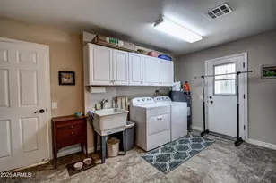 20037 N Welk Dr, Sun City, AZ 85373 - Photo 15