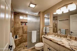 20037 N Welk Dr, Sun City, AZ 85373 - Photo 23