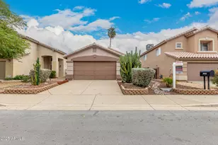 17239 N 42nd St, Phoenix, AZ 85032 - Photo 1