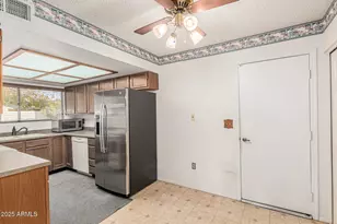 2539 W Pershing Ave, Phoenix, AZ 85029 - Photo 9