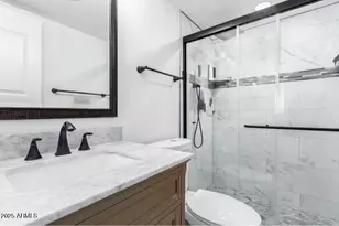 4701 N 68th St, Scottsdale, AZ 85251 - Photo 7