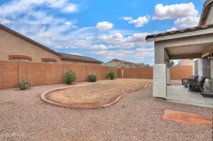 36421 W Velazquez Dr, Maricopa, AZ 85138 - Photo 33