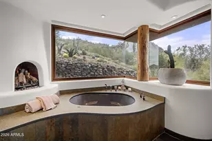 8300 E Dixileta Dr, Scottsdale, AZ 85266 - Photo 25