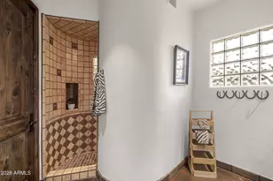 8300 E Dixileta Dr, Scottsdale, AZ 85266 - Photo 47