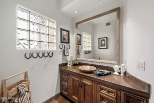 8300 E Dixileta Dr, Scottsdale, AZ 85266 - Photo 35