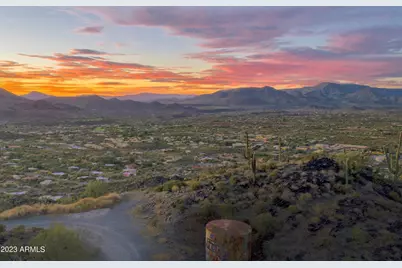 37200 N School House Road, Cave Creek, AZ 85331 - Photo 3