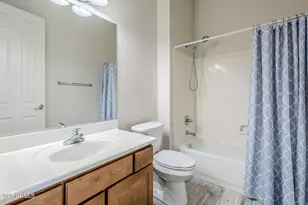 1858 E Coconino Dr, Chandler, AZ 85249 - Photo 35