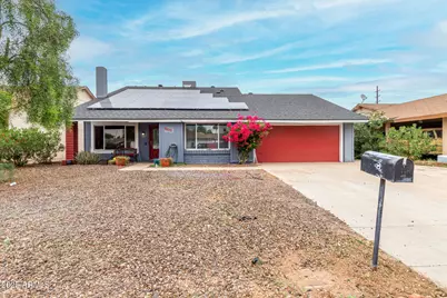 7602 W College Drive, Phoenix, AZ 85033 - Photo 1