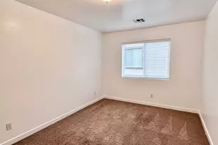 3000 N 37th St, Phoenix, AZ 85018 - Photo 13