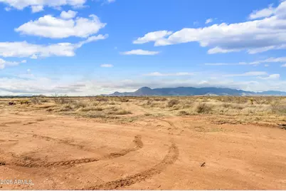 9413 S Caballero Loop, Hereford, AZ 85615 - Photo 25