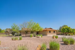 5210 W Monte Cristo Ave, Glendale, AZ 85306 - Photo 1