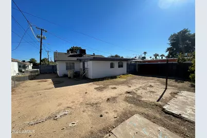 7210 N 55th Drive, Glendale, AZ 85301 - Photo 13