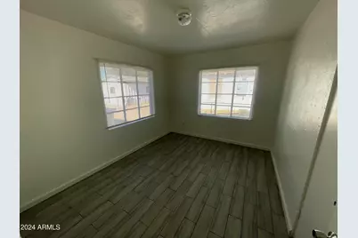 7210 N 55th Drive, Glendale, AZ 85301 - Photo 7