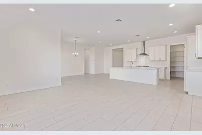 21926 E Bonanza Way, Queen Creek, AZ 85142 - Photo 9