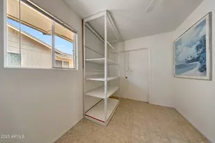 10416 W Prairie Hills Cir, Sun City, AZ 85351 - Photo 21