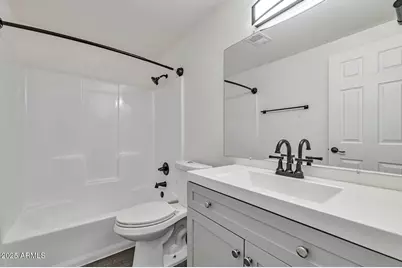 4231 N 13th Place #112, Phoenix, AZ 85014 - Photo 5