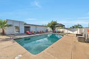 4231 N 13th Pl, Phoenix, AZ 85014 - Photo 9