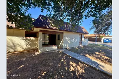 8161 N 107th Avenue #109, Peoria, AZ 85345 - Photo 1