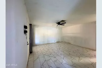 8161 N 107th Avenue #109, Peoria, AZ 85345 - Photo 3