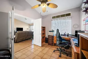 10763 W Runion Dr, Peoria, AZ 85373 - Photo 11