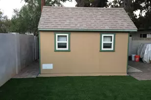 8742 E Berridge Ln, Scottsdale, AZ 85250 - Photo 3