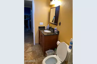 8742 E Berridge Lane, Scottsdale, AZ 85250 - Photo 25