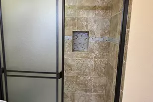 8742 E Berridge Ln, Scottsdale, AZ 85250 - Photo 17