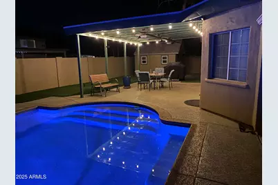 8742 E Berridge Lane, Scottsdale, AZ 85250 - Photo 13