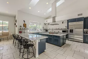 225 W Orchid Ln, Phoenix, AZ 85021 - Photo 11