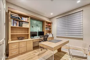 5553 E Stella Ln, Paradise Valley, AZ 85253 - Photo 23