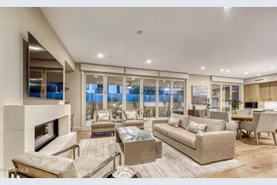 5553 E Stella Lane, Paradise Valley, AZ 85253 - Photo 1