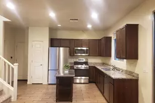 5750 W Raymond St, Phoenix, AZ 85043 - Photo 17