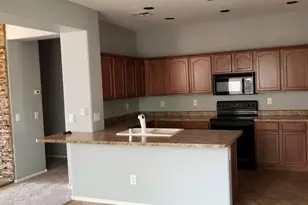 15227 W Tasha Dr, Surprise, AZ 85374 - Photo 5