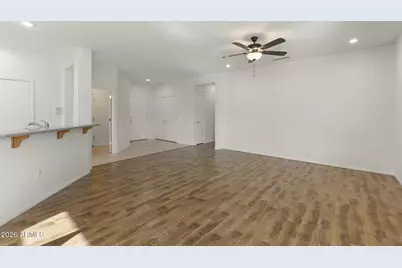 17167 N Augusta Lane, Surprise, AZ 85374 - Photo 9